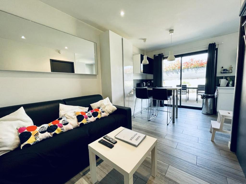 A Gioia Di Campa Villa ฟิการี ภายนอก รูปภาพ